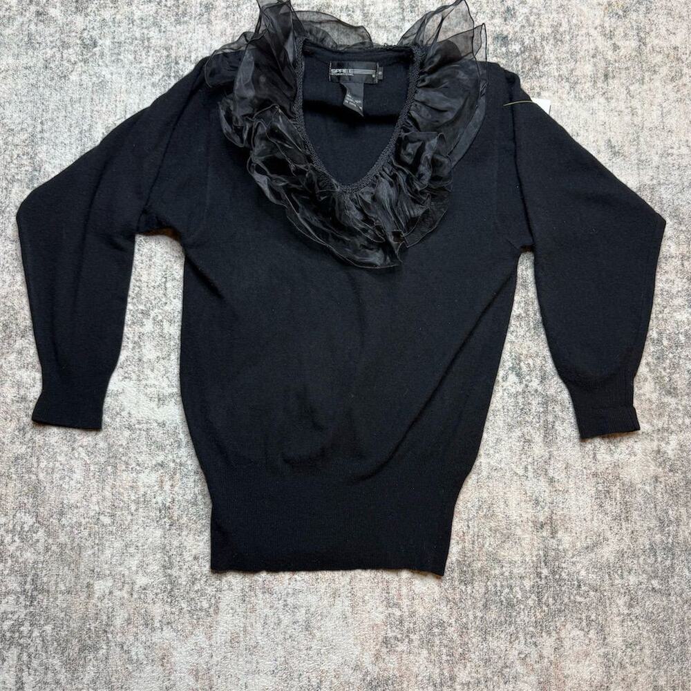 Spree International Women's Black Ruffle Trim V-Neck Sweater Pullover